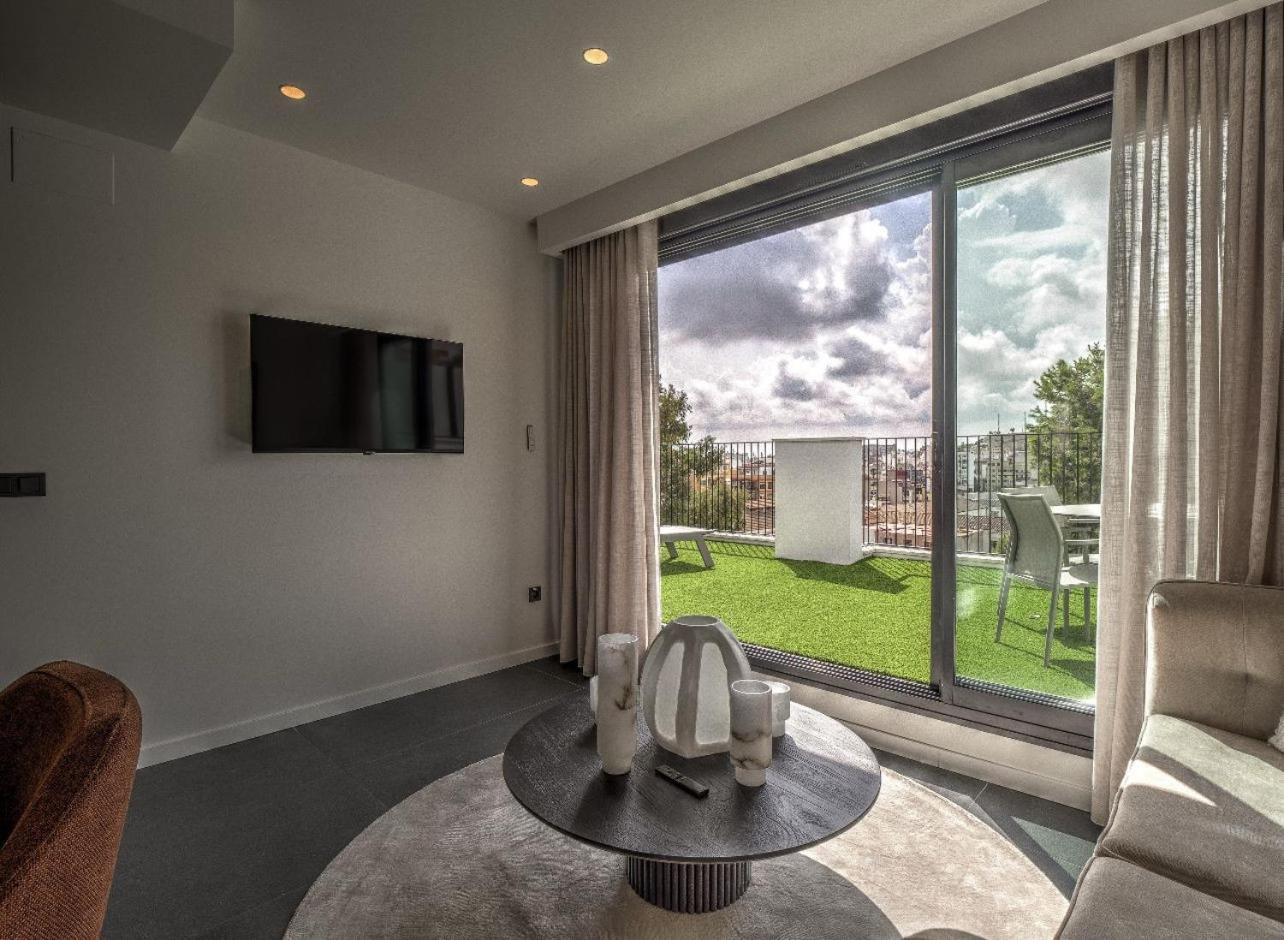 Tq 10 Boutique Aparthotel Alicante Bagian luar foto
