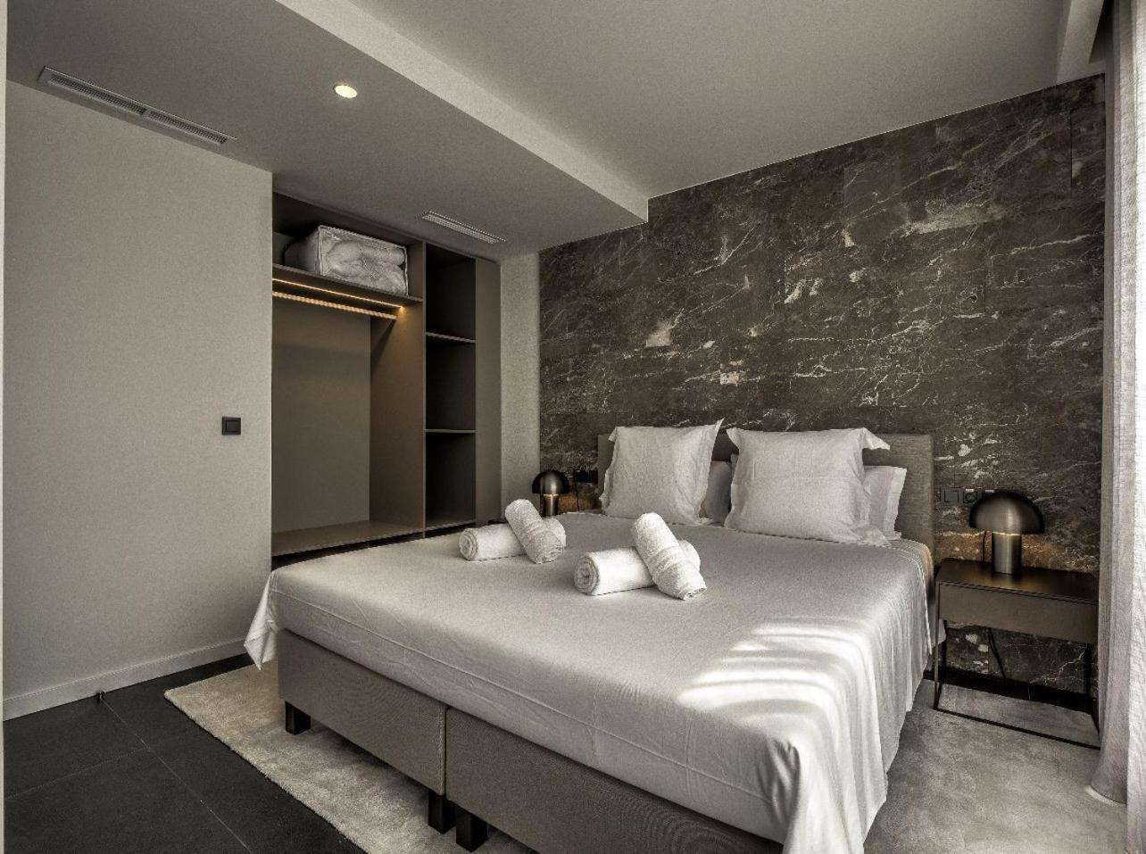 Tq 10 Boutique Aparthotel Alicante Bagian luar foto