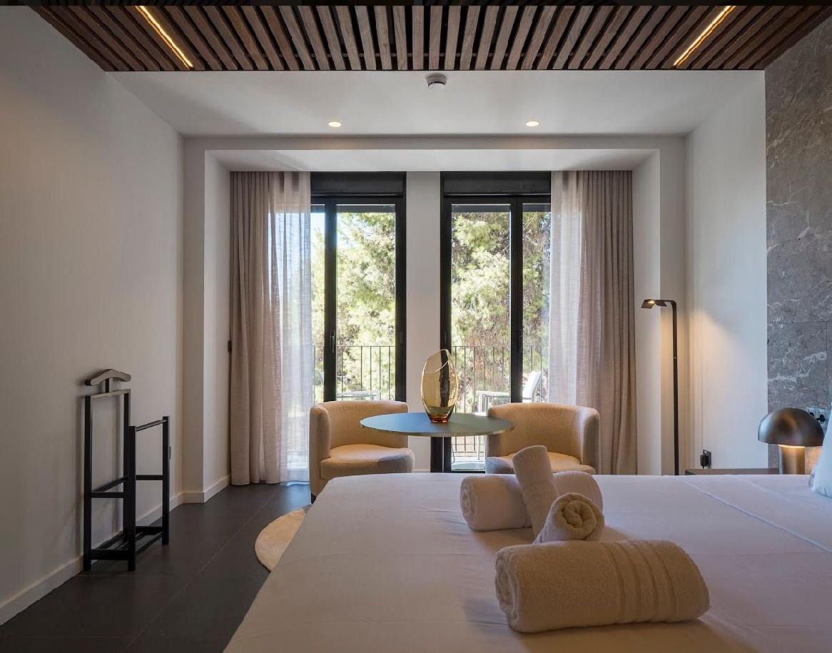 Tq 10 Boutique Aparthotel Alicante Bagian luar foto