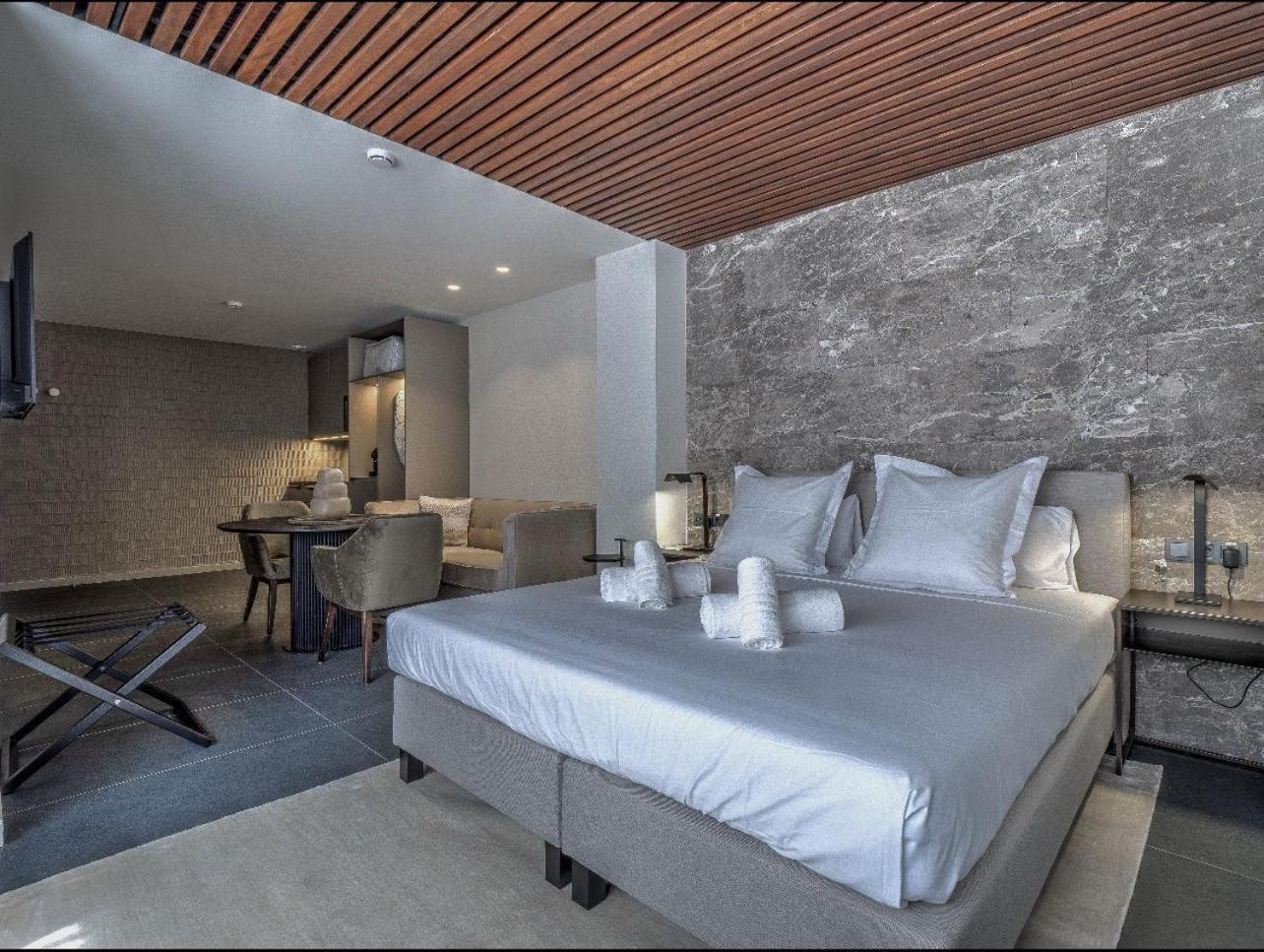 Tq 10 Boutique Aparthotel Alicante Bagian luar foto